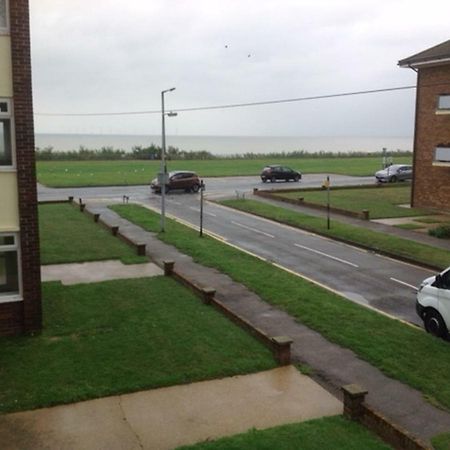9 Gunfleet Court Apartment Clacton-on-Sea Exterior foto